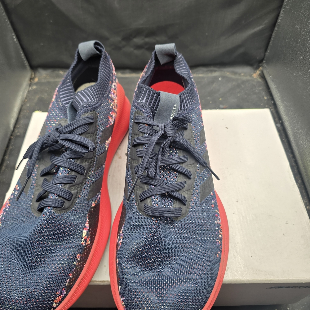 Adidas Dark Blue‎ Sneakers with Red Highlights